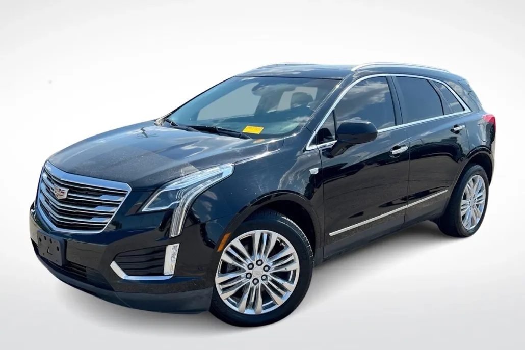 2017 Cadillac XT5 Premium Luxury photo 1