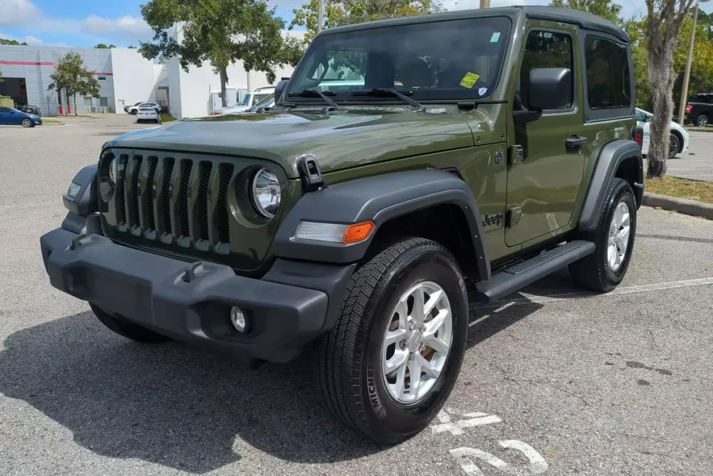2023 Jeep Wrangler Sport S photo 1