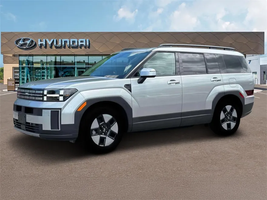 2025 Hyundai Santa Fe SEL photo 1