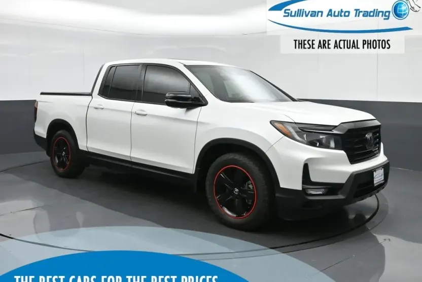 2022 Honda Ridgeline Black Edition photo 1