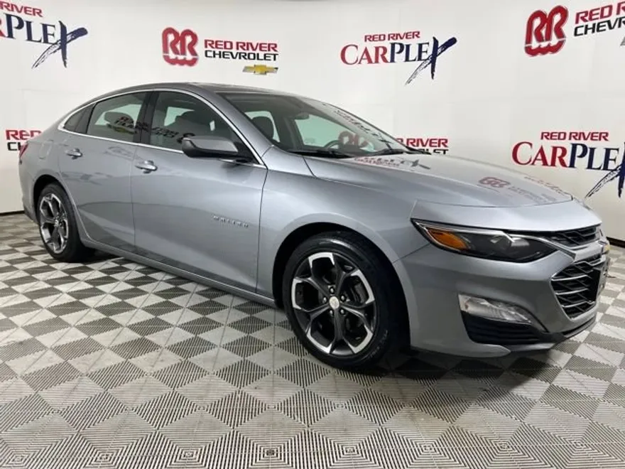 2023 Chevrolet Malibu 1LT photo 1