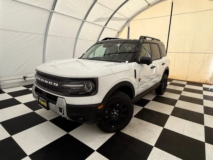 2025 Ford Bronco Sport Badlands photo 1