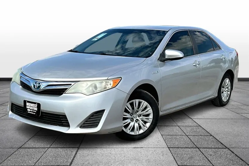 2012 Toyota Camry Hybrid LE photo 1