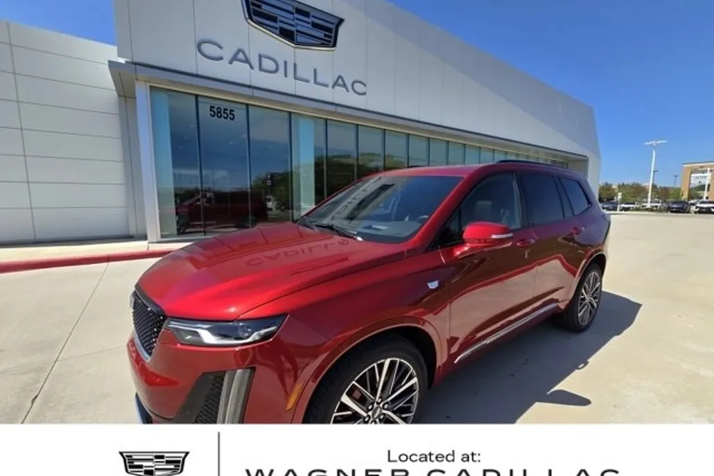 2025 Cadillac XT6 Sport photo 1