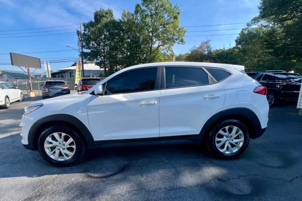 2019 Hyundai Tucson SE photo 1