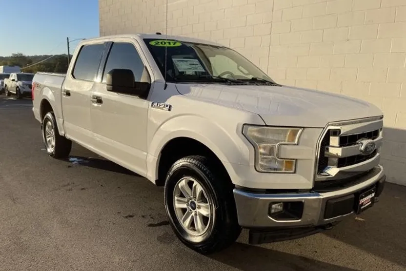 2017 Ford F-150 XLT photo 1