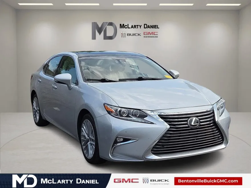 2016 Lexus ES 350 photo 1