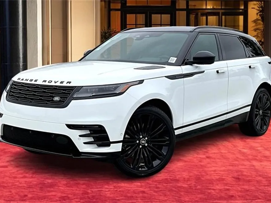 2026 Land Rover Range Rover Velar P400 Dynamic SE photo 1