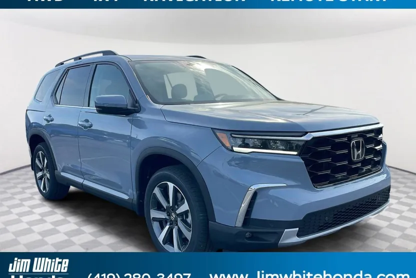 2025 Honda Pilot Touring photo 1