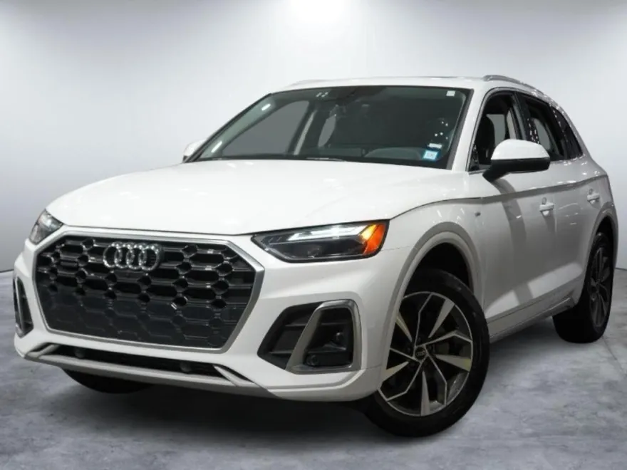 2022 Audi Q5 S line Premium Plus photo 1