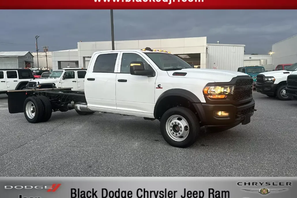 2024 Ram 5500 Tradesman SLT Laramie Limited photo 1