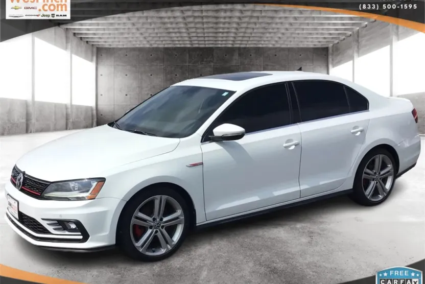 2017 Volkswagen Jetta GLI photo 1