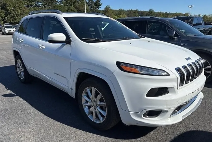 2018 Jeep Cherokee Overland photo 1