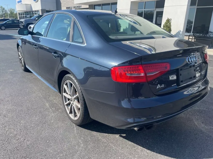 2015 Audi A4 2.0T Premium Quattro photo 1