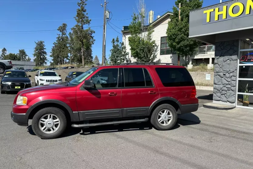 2005 Ford Expedition XLT photo 1