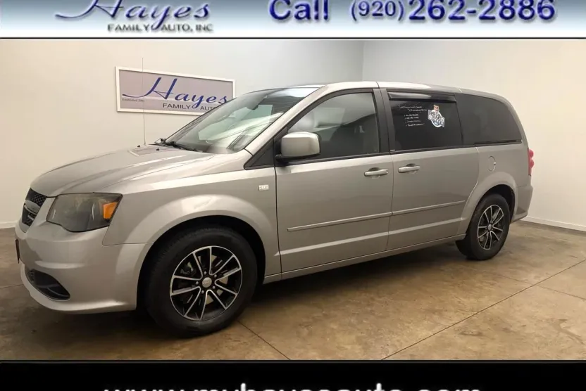 2014 Dodge Grand Caravan SE photo 1