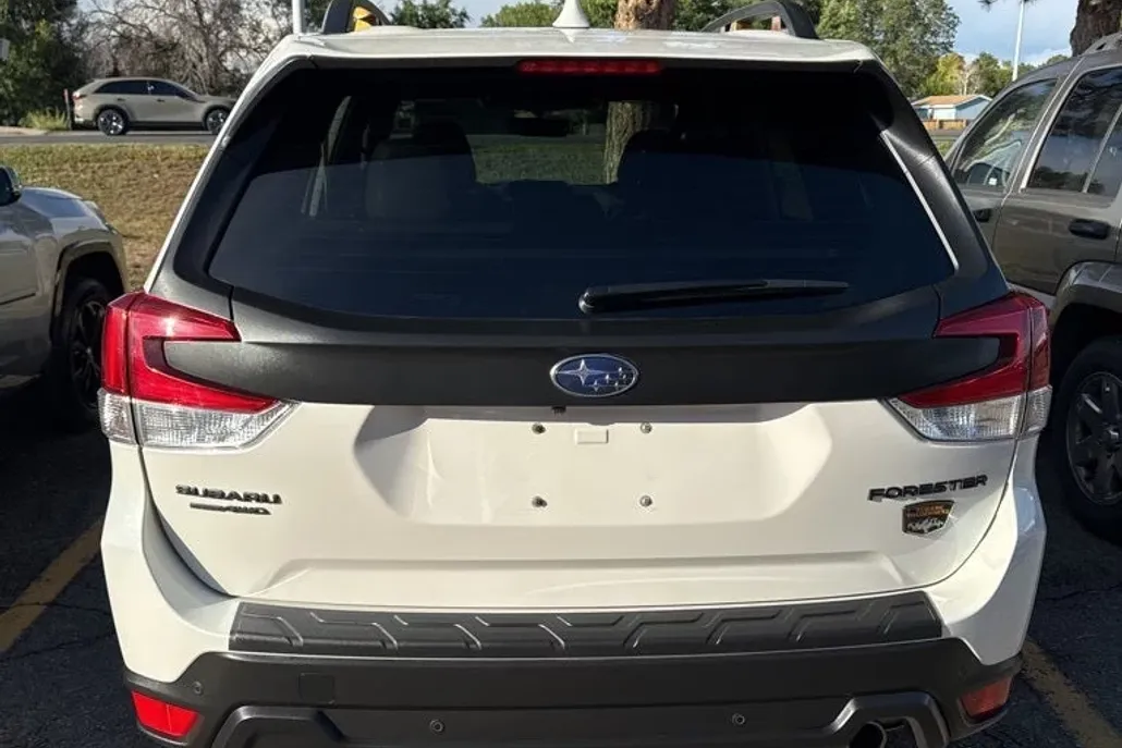 2022 Subaru Forester Wilderness photo 1
