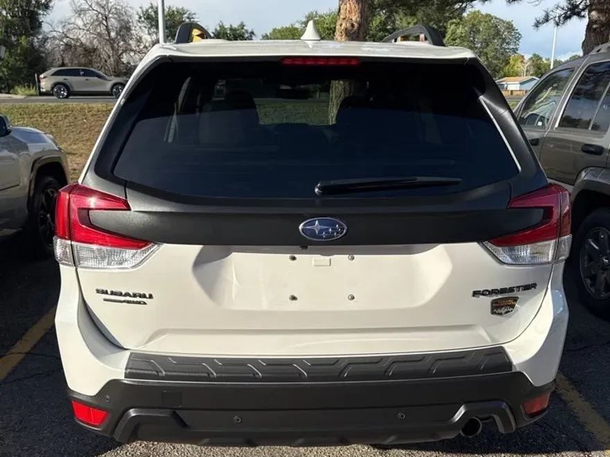 2022 Subaru Forester Wilderness photo 1