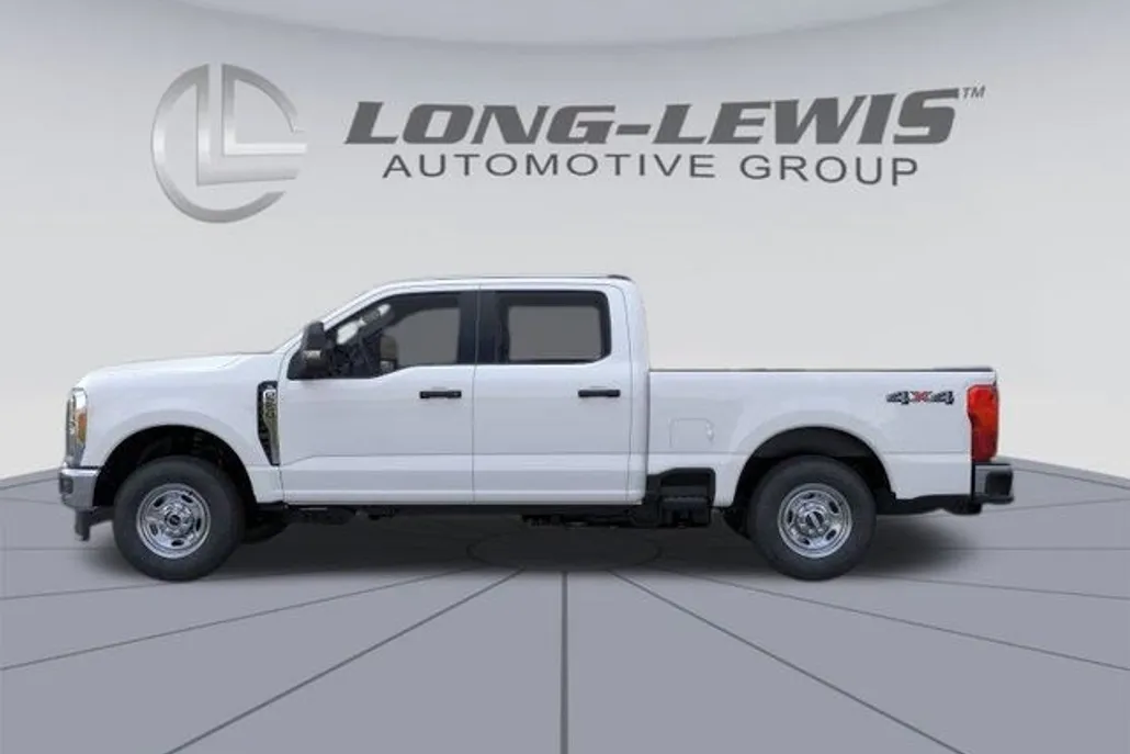 2026 Ford F-250 photo 1