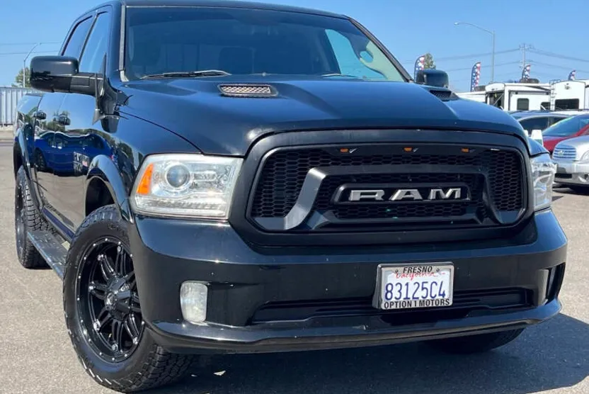 2013 Ram 1500 Sport photo 1