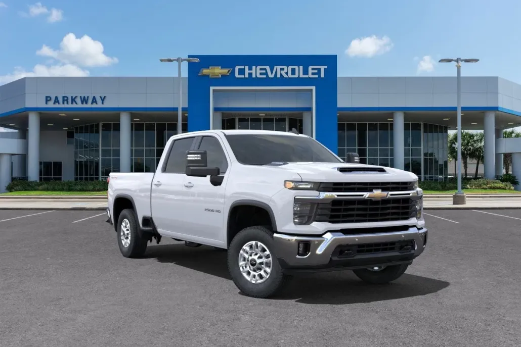 2025 Chevrolet Silverado 2500HD LT photo 1