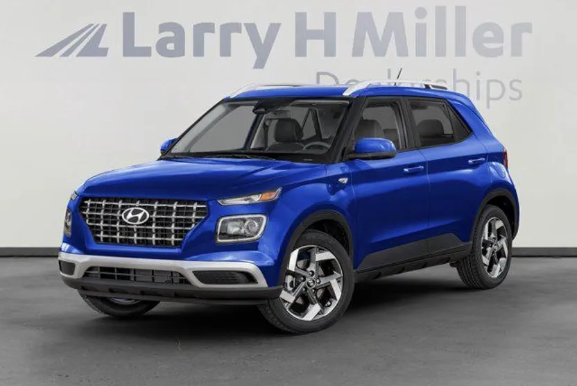 2025 Hyundai Venue SEL photo 1