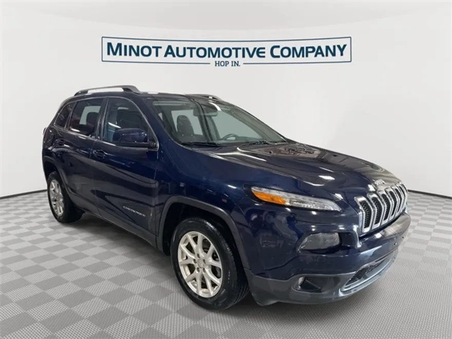 2015 Jeep Cherokee Latitude photo 1