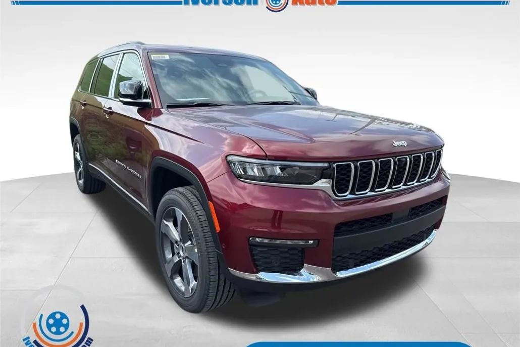 2025 Jeep Grand Cherokee Limited photo 1