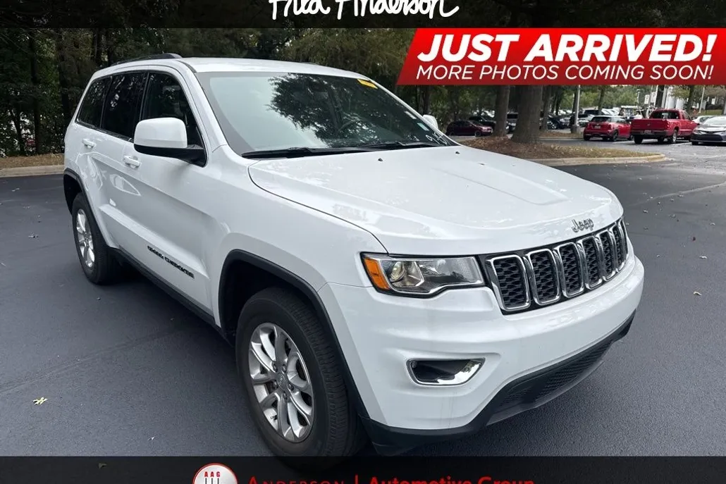2021 Jeep Grand Cherokee Laredo E photo 1