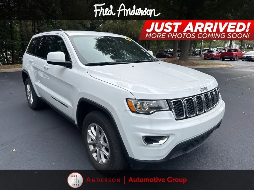 2021 Jeep Grand Cherokee Laredo E photo 1