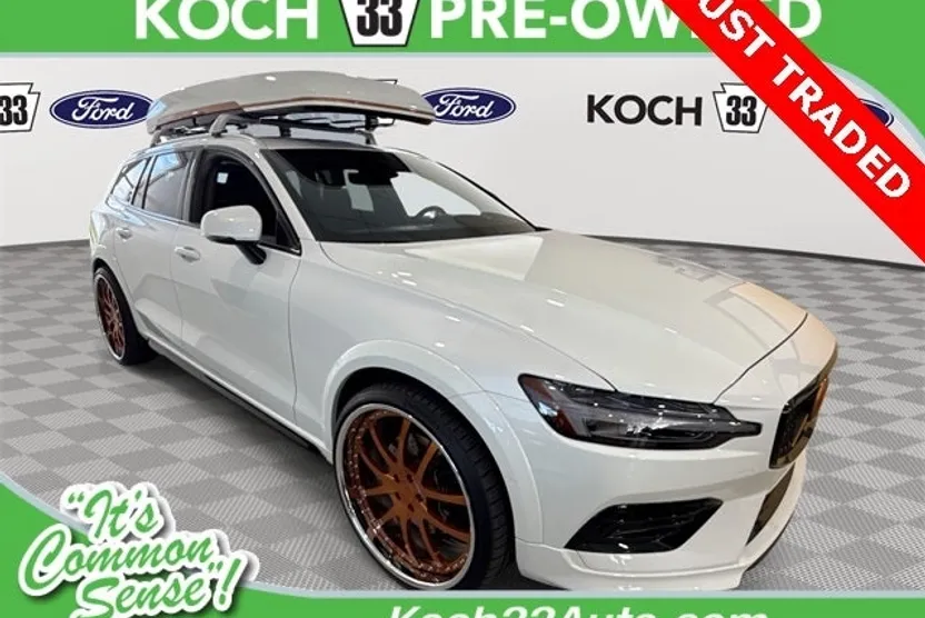 2020 Volvo V60 Cross Country T5 photo 1