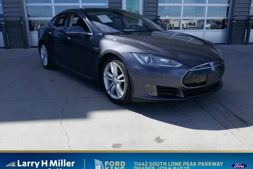 2016 Tesla Model S 70D photo 1