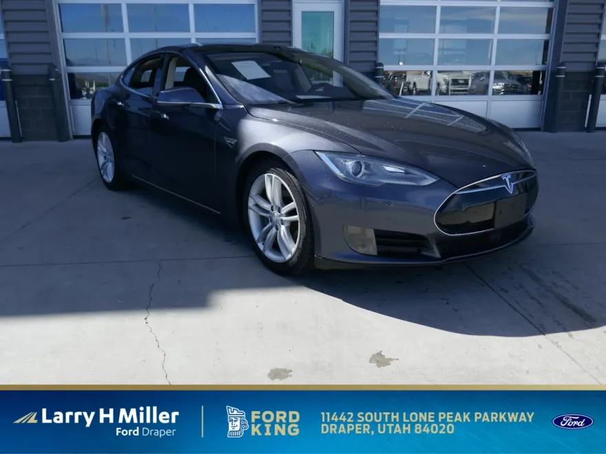 2016 Tesla Model S 70D photo 1