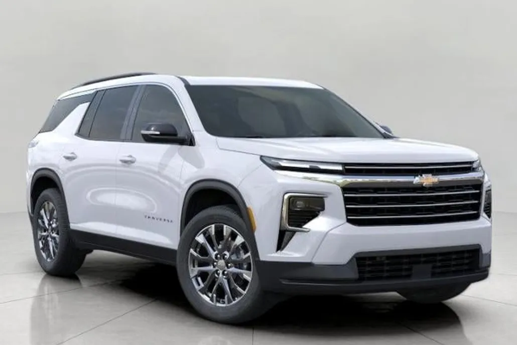 2026 Chevrolet Traverse 2LT photo 1