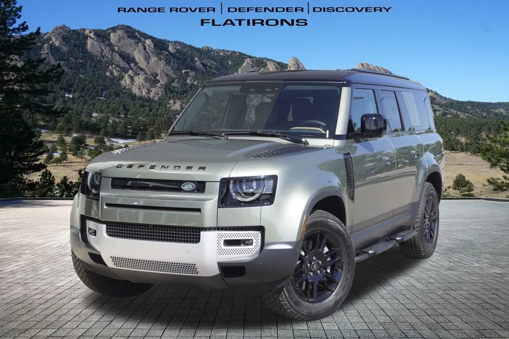 2025 Land Rover Defender 130 S photo 1