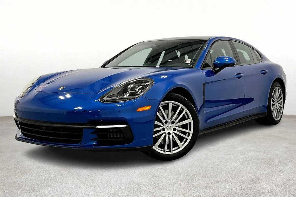 2018 Porsche Panamera 4S photo 1