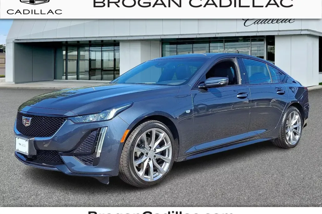 2022 Cadillac CT5 Sport photo 1