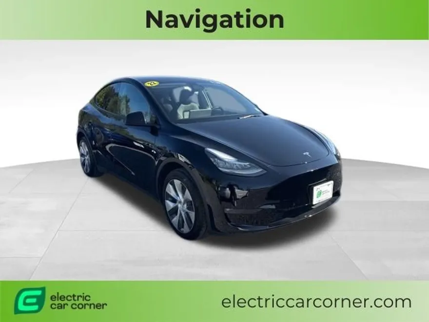 2022 Tesla Model Y Long Range photo 1