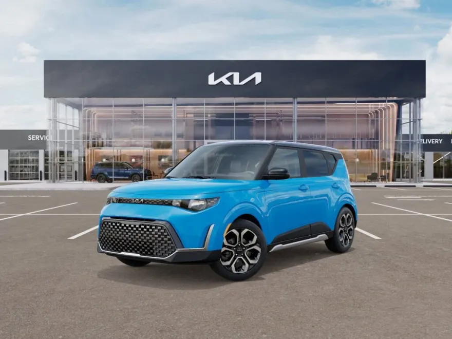2025 Kia Soul EX photo 1