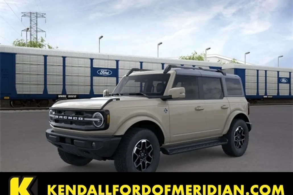 2025 Ford Bronco Outer Banks photo 1