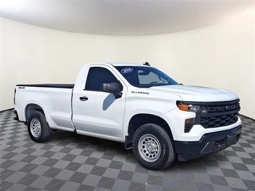 2024 Chevrolet Silverado 1500 photo 1