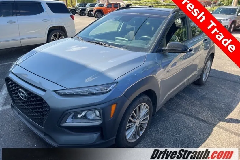 2020 Hyundai Kona SEL photo 1