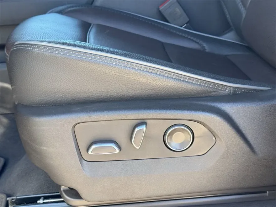 2024 Gmc Sierra 1500 Denali photo 1