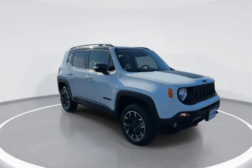 2023 Jeep Renegade Trailhawk photo 1