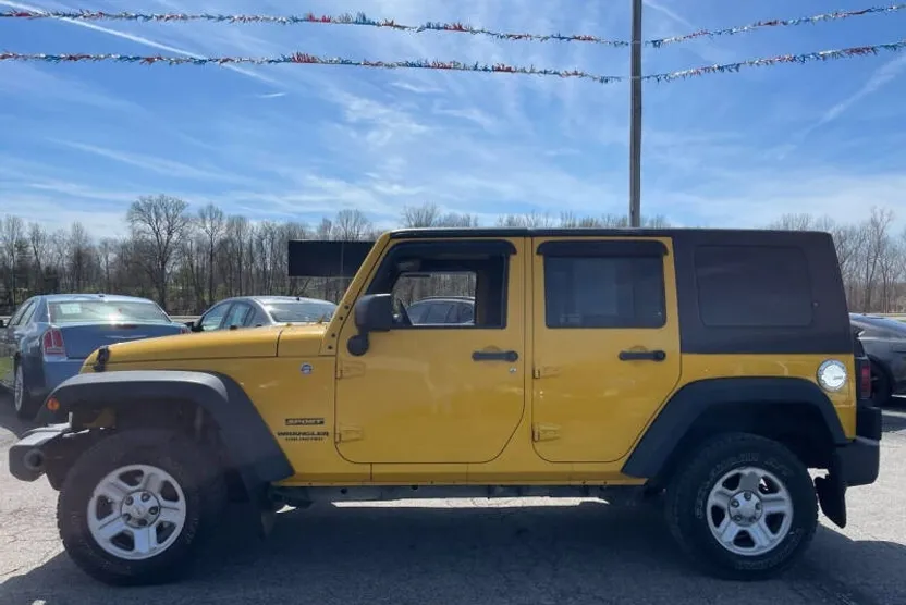 2015 Jeep Wrangler Unlimited Sport RHD photo 1