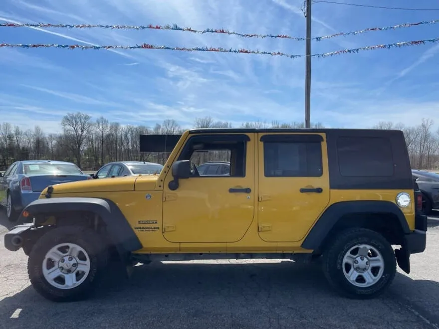 2015 Jeep Wrangler Unlimited Sport RHD photo 1