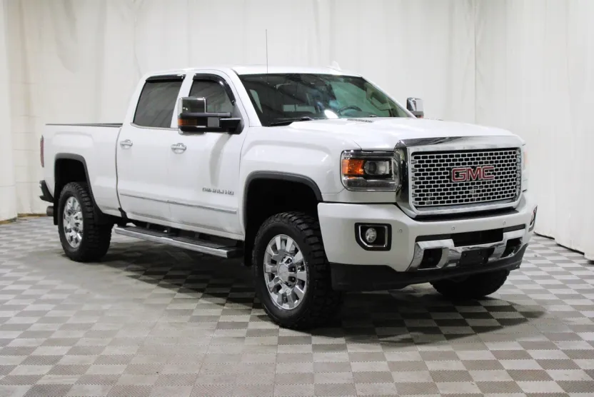 2016 Gmc Sierra Denali photo 1