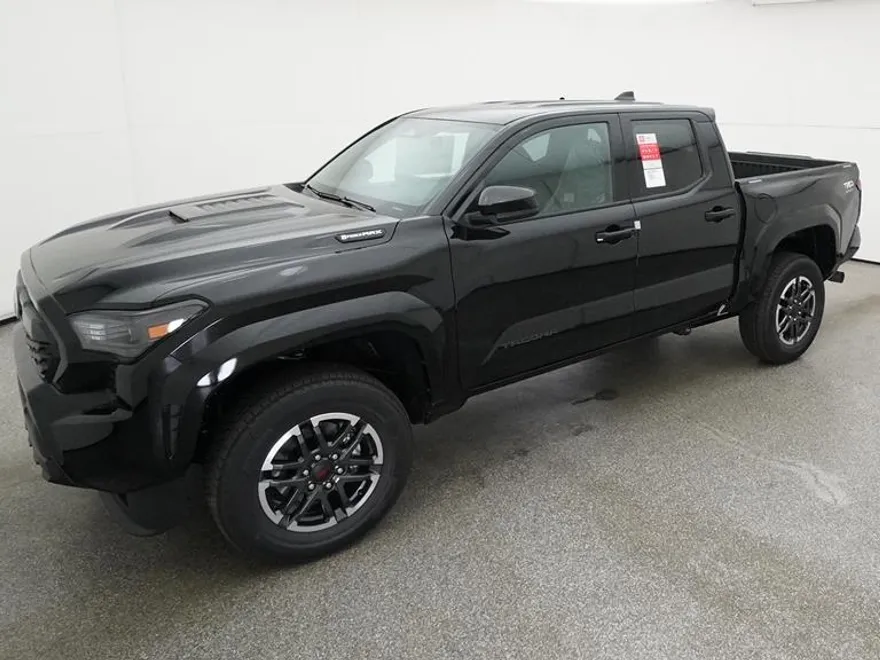 2025 Toyota Tacoma TRD Sport photo 1