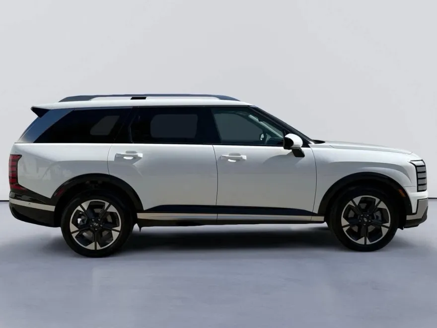 2026 Hyundai Palisade Limited photo 1