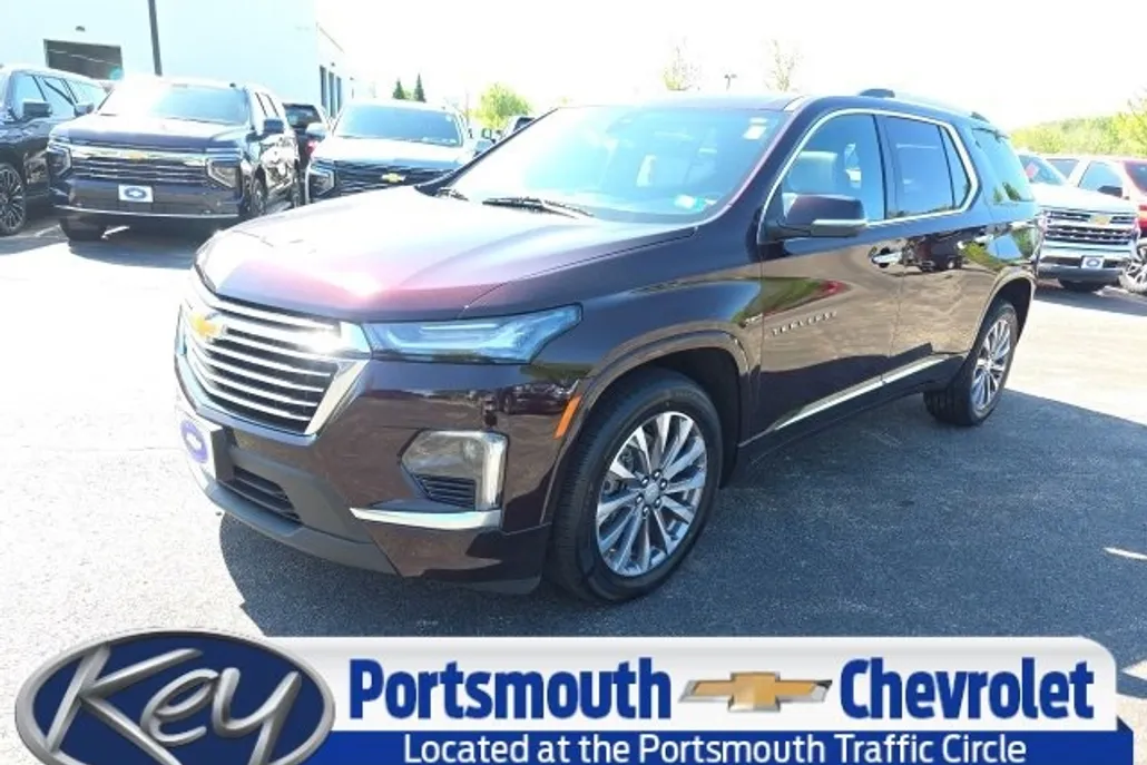 2022 Chevrolet Traverse Premier photo 1